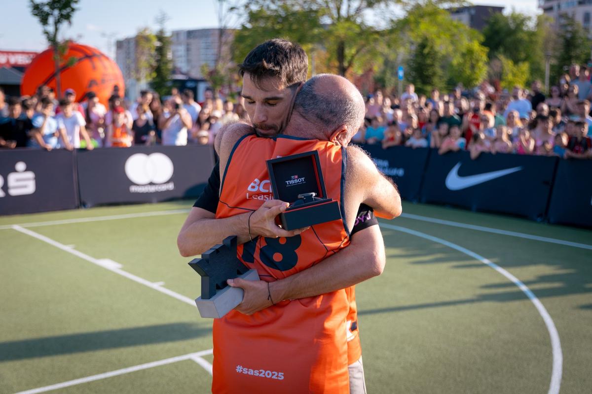Theo Rose, show la baschet » Weekend plin la Sport Arena Streetball pe terenurile din Parcul Liniei