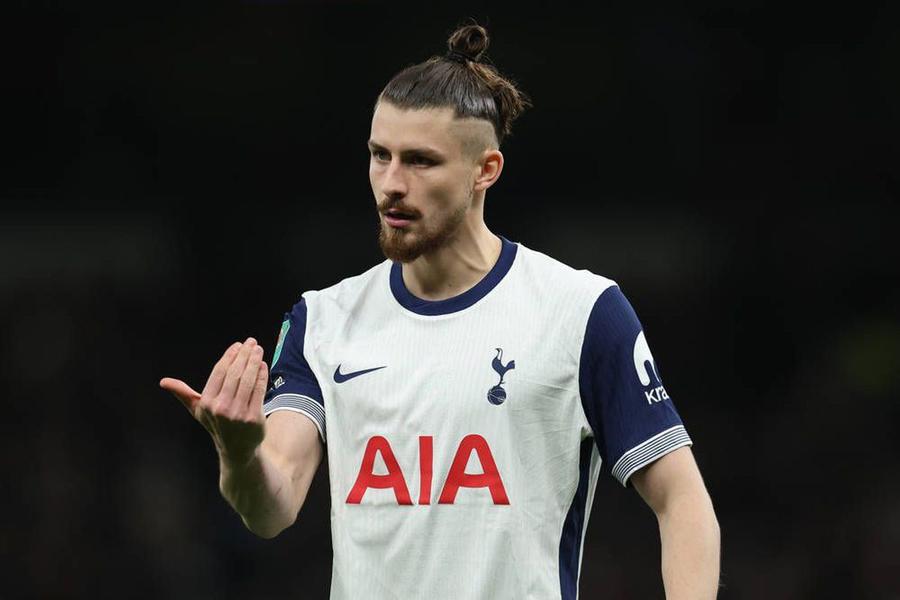 Marica prevesteşte un megatransfer pentru fotbalistul român: „La Barcelona, jur!”