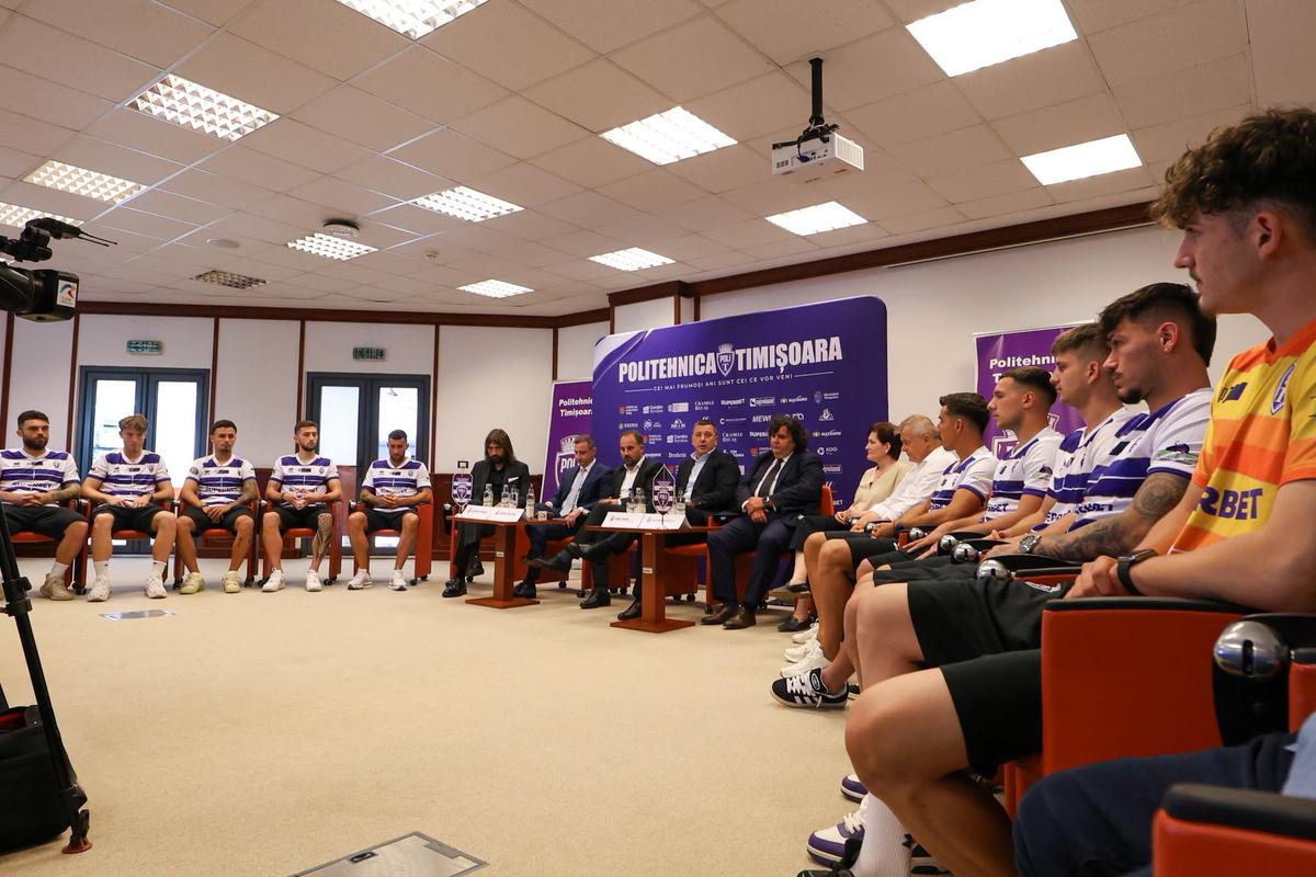 Prezentare jucatori Poli Timisoara