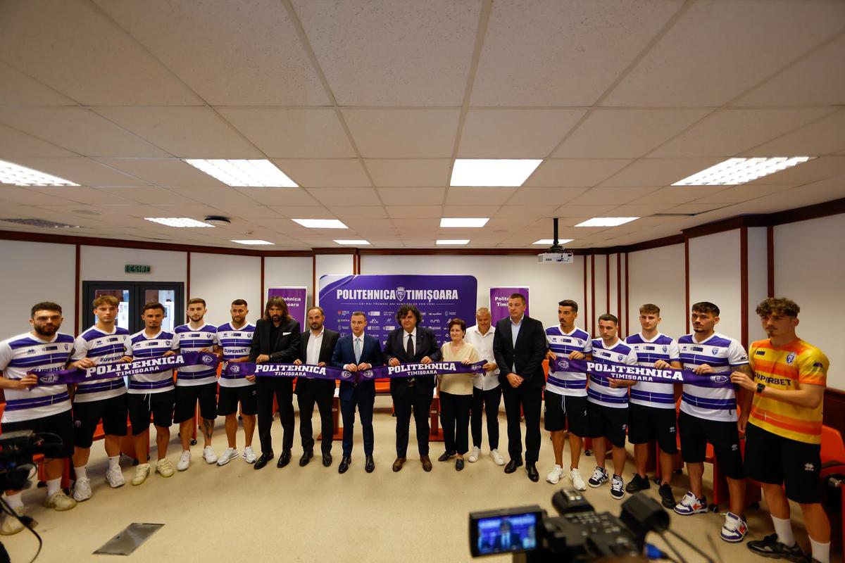 Prezentare jucatori Poli Timisoara