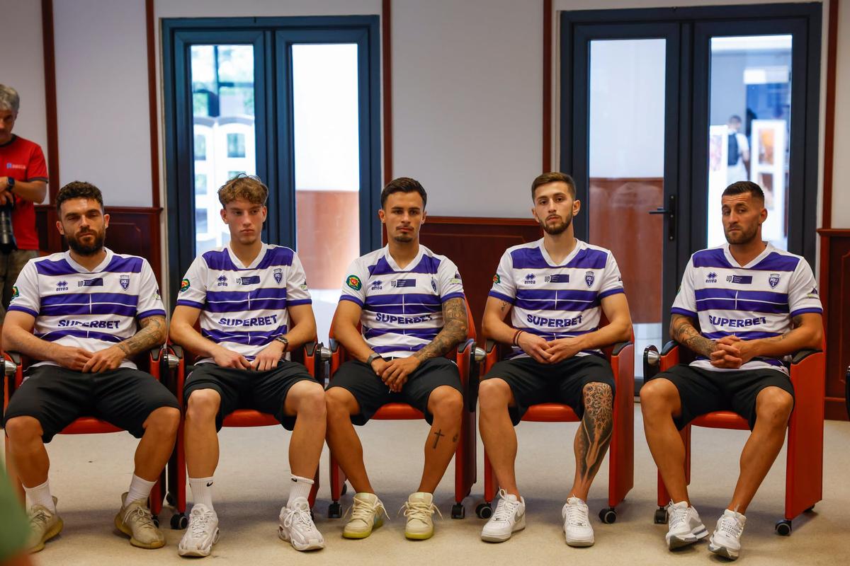 Prezentare jucatori Poli Timisoara