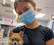 Anna Kalinskaya purtând mască de protecție