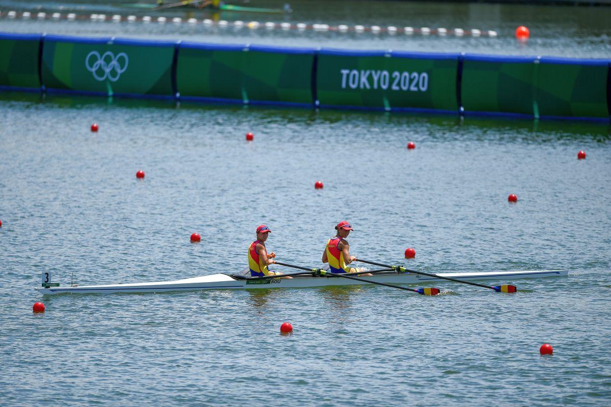 Simona Radiș și Ancuța Bodnar au câștigat la pas prima cursă și s-au calificat în semifinale la Tokyo!