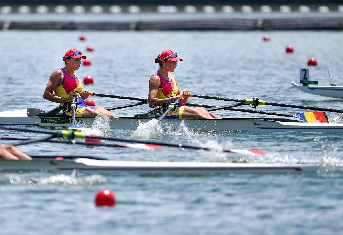 Simona Radiș și Ancuța Bodnar au câștigat la pas prima cursă și s-au calificat în semifinale la Tokyo!