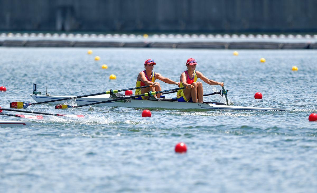 Simona Radiș și Ancuța Bodnar au câștigat la pas prima cursă și s-au calificat în semifinale la Tokyo!