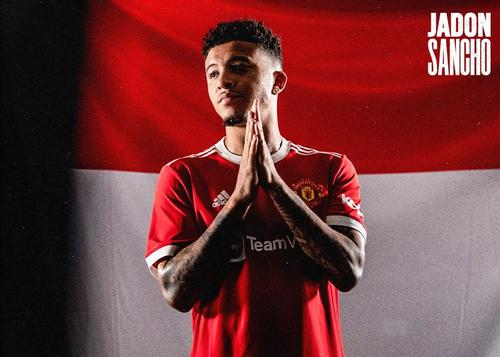 Jadon Sancho, prezentat oficial la Manchester United
Foto:twitter/manchesterunited
