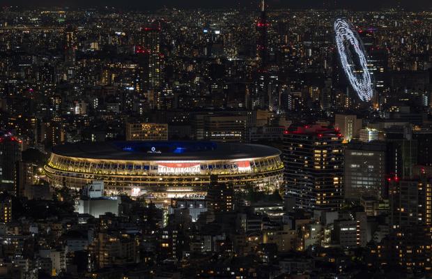Moment SF în timpul ceremoniei de la Tokyo! Peste 1.800 de drone au apărut deasupra arenei