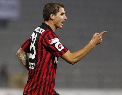 Bogdan Stancu (34 de ani) i-a făcut portretul lui Alexandru Cicâldău (24 de ani) în presa din Turcia. Mijlocașul celor de la CSU Craiova este aproape de un transfer la Galatasaray.