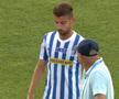Tensiune în Copou » Leo Grozavu a „sărit” la jucătorul său!