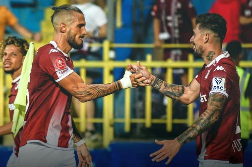 Marko Dugandzic, autorul golului de 0-1, în stânga // sursă foto: Facebook @ FC Rapid 1923