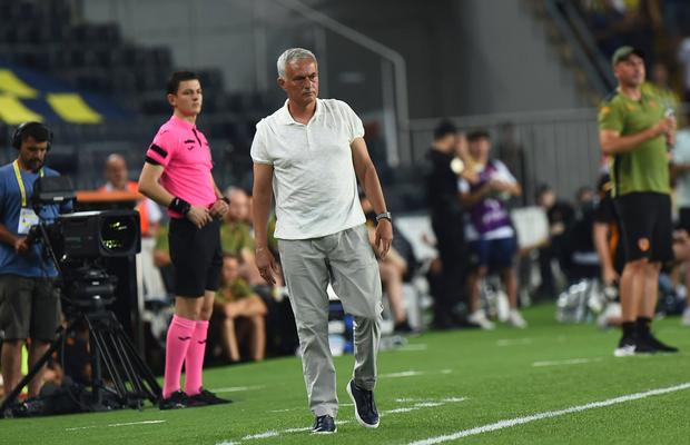 Astăzi au loc 11 meciuri din Turul 2 preliminar al Ligii Campionilor » Mourinho, condus surprinzător