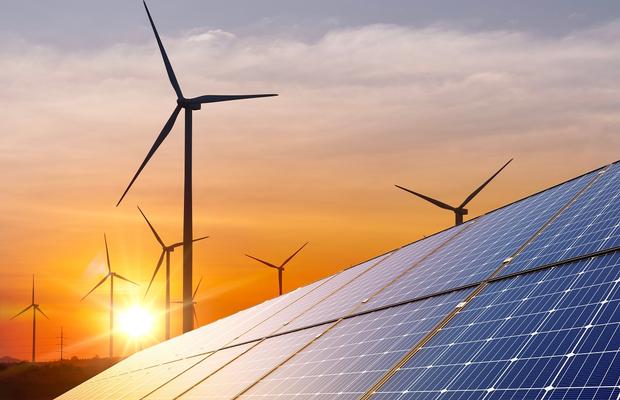 Panouri fotovoltaice sau energie eoliană: care este alegerea potrivită?