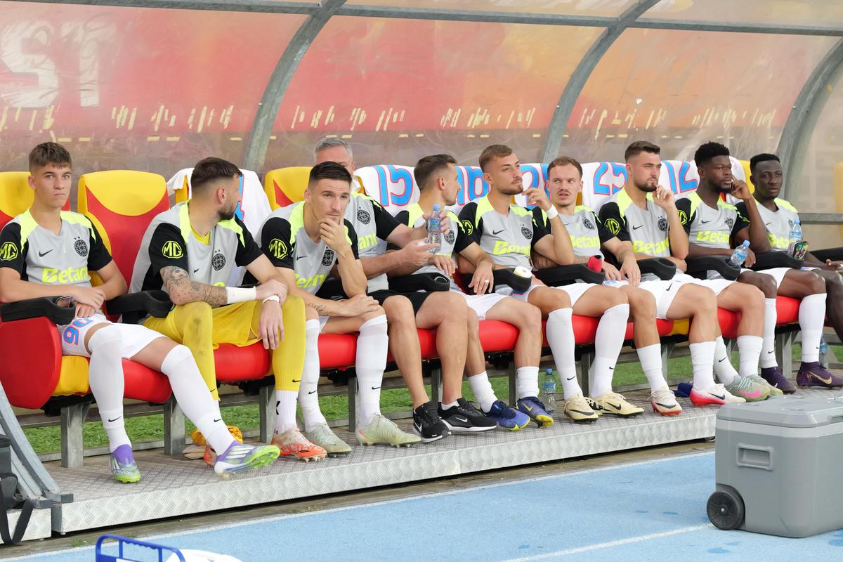 Lor nu li s-a aplicat interdicția: detaliul inedit de pe tricourile campioanei FCSB în meciul din Macedonia