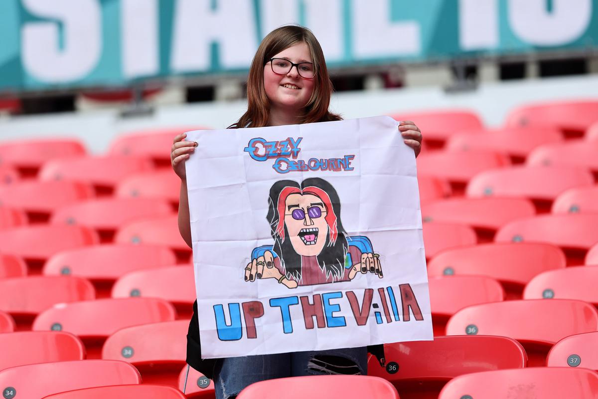 De la copilul care spăla mașini pentru a strânge bani de bilet, la imaginea lui Aston Villa » Bogata moștenire sportivă a lui Ozzy Osbourne