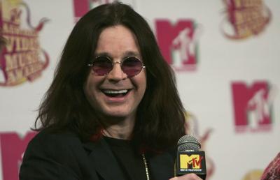 De la copilul care spăla mașini pentru a strânge bani de bilet, la imaginea lui Aston Villa » Bogata moștenire sportivă a lui Ozzy Osbourne