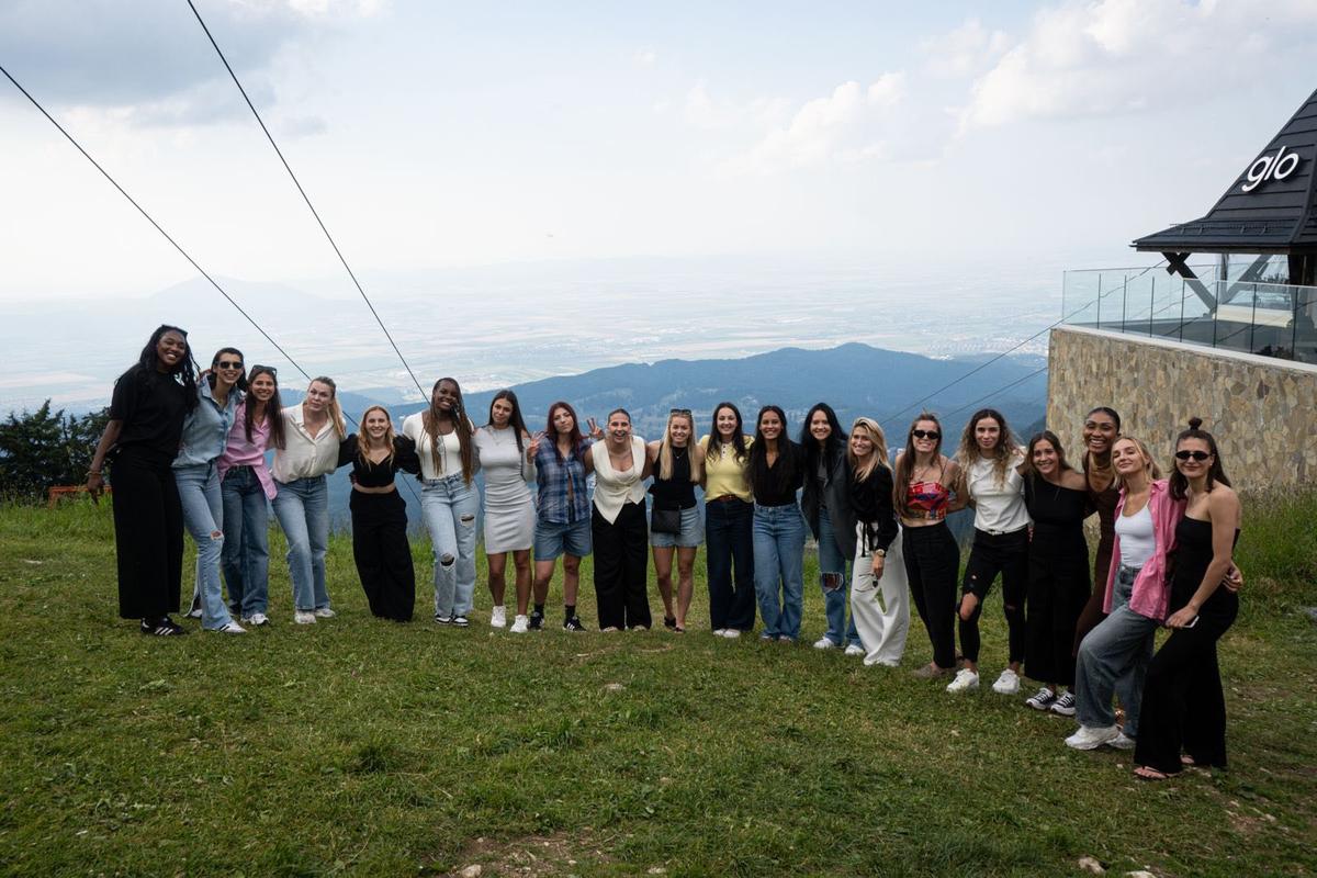 Handbalistele Rapidului, petrecere la final de cantonament
