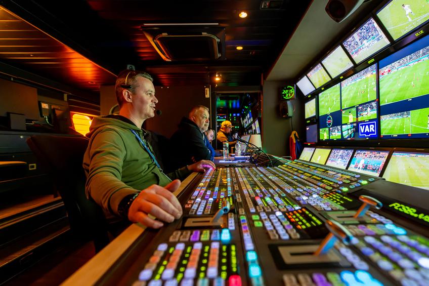 media tv camera sport televiziune reporter