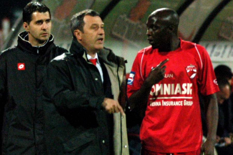 Mircea Rednic și George Blay la Dinamo // Foto: sportpictures.eu Mircea Rednic, dărâmat de vestea tragică: „Îmi zicea Papa. A fost cel mai bun din Liga 1!”