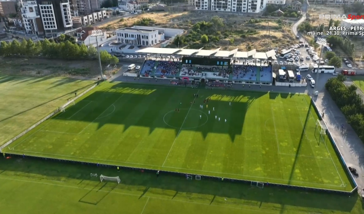 Jucătorii lui CFR Cluj au ajuns pe stadionul din Erevan