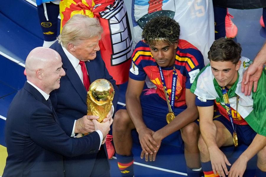 Titlul mondial i-a adus lui Lamine Yamal 20 de milioane de euro în plus la cota de piață pe Transfermarkt / Foto: Imago Lamine Yamal vorbește despre un „rasism indirect”: „Da, sunt negru, cum strigă ei, dar ...”