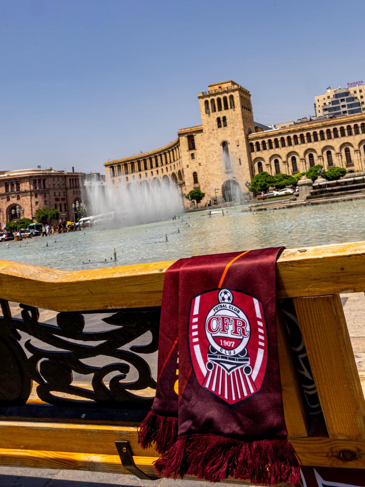 Suporterii lui CFR Cluj, pe străzile din Erevan