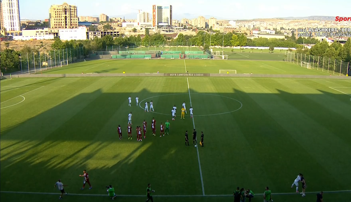 Jucătorii lui CFR Cluj au ajuns pe stadionul din Erevan
