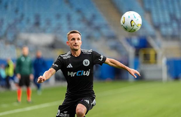 Marius Ștefănescu, groggy: „Ne-au cam pasat. 80 de minute am alergat după minge”