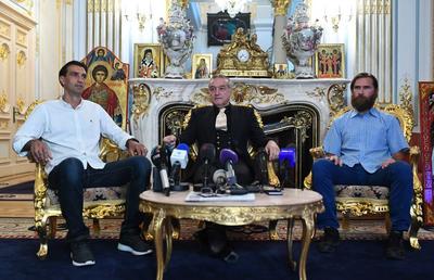 VIDEO Gigi Becali și-a prezentat noul antrenor! Bogdan Argeș Vintilă: „Am venit să muncesc pentru un creștin”