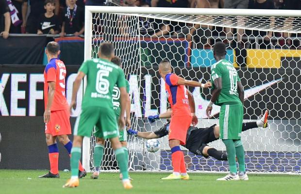 Debandadă la FCSB: „Înainte de Edi Iordănescu, mai mult stăteam la antrenamente!”