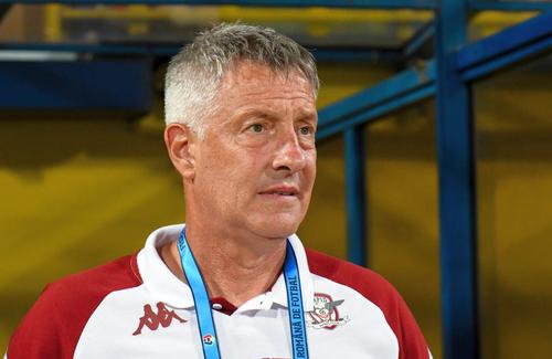 Cristiano Bergodi, 58 de ani, antrenorul Rapidului, a prefațat meciul cu FCU Craiova de vineri, contând pentru etapa #7 din Superliga. Printre altele, italianul a precizat că nu are un lot suficient de bun pentru câștigarea titlului!