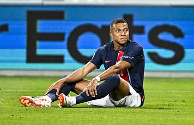 Kylian Mbappe nu mai are autoritate în vestiarul lui PSG! Colegii l-au retrogradat ca al patrulea și ultimul căpitan