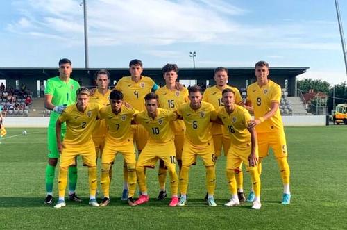 Naționala U19 a României a învins, în această seară, scor 3-2, reprezentativa similară a Ungariei, într-o partidă amicală jucată la Telki, în Ungaria. 
Foto: frf.ro
