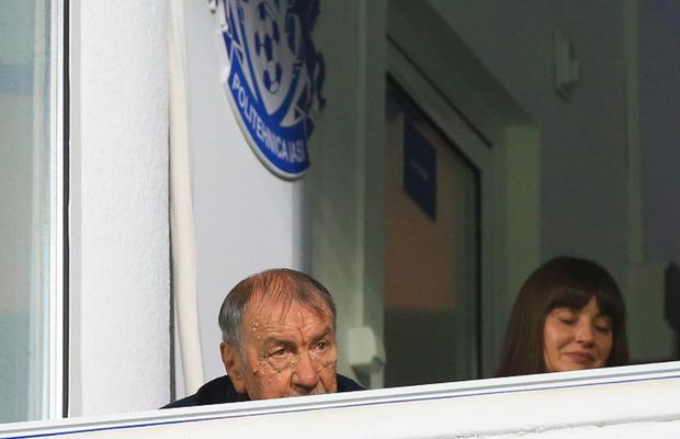 O legendă a unei echipe din Superliga a devenit cetățean de onoare al orașului