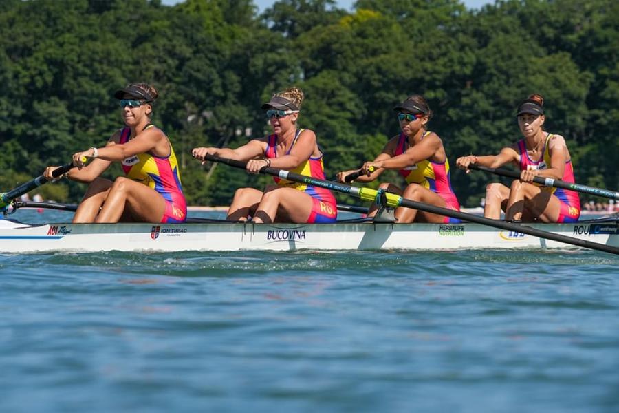 Barca feminină de 4 vâsle junioare (U19) a României Foto: Facebook FR Canotaj Ionela Cozmiuc, calificare imperială în ultima finală a carierei » Avans uriaș față de locul al doilea la Campionatele Mondiale