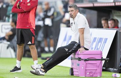 Antrenorul lui LASK, reacție inedită după meciul cu FCSB: „Ca atunci când înveți pentru un test la fizică, e singurul lucru pozitiv”