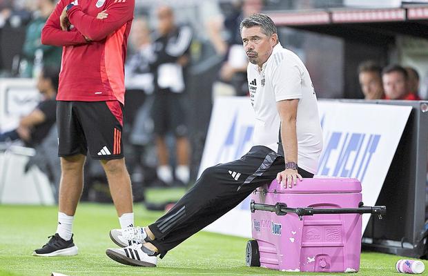 Antrenorul lui LASK, reacție inedită după meciul cu FCSB: „Ca atunci când înveți pentru un test la fizică, e singurul lucru pozitiv”