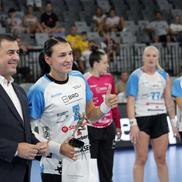Cristina Neagu a fost desemnată jucătoarea turneului Foto: Facebook FR Handbal