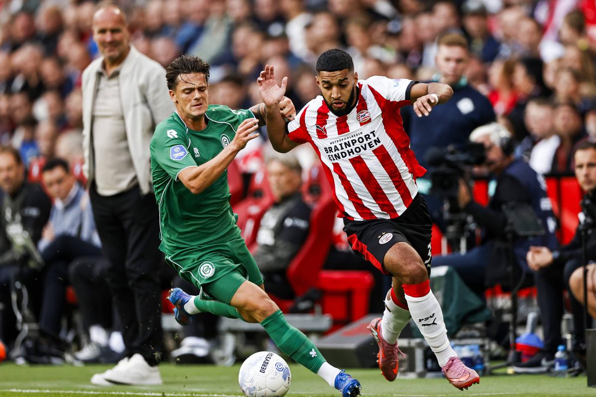 Șase goluri în PSV - Groningen » Dennis Man a debutat! Înlocuitorul lui a marcat o „dublă” după pauză