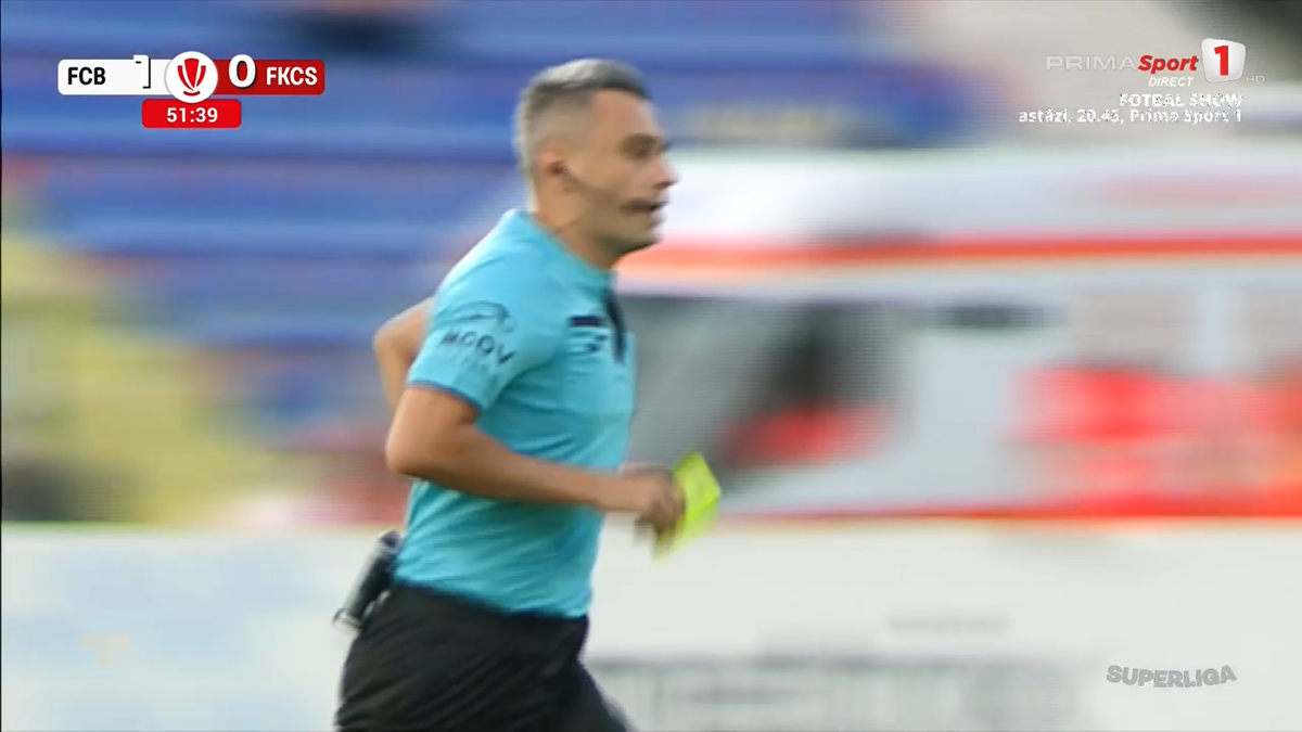 Horațiu Feșnic și-a uitat cartonașele la vestiar