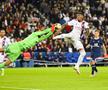 Despărțire emoționantă a portarului Gigio Donnarumma de fanii lui PSG pe Parc des Princes / Foto: Imago