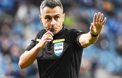 Horațiu Feșnic, performanță importantă la FC Botoșani - Csikszereda! Cifra pe care o bifează arbitrul din Cluj
