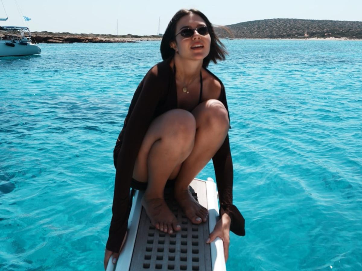 Fiica lui Ilie Năstase, apariție îndrăzneață pe plaja din Grecia » Imaginile cu care a „încins” litoralul