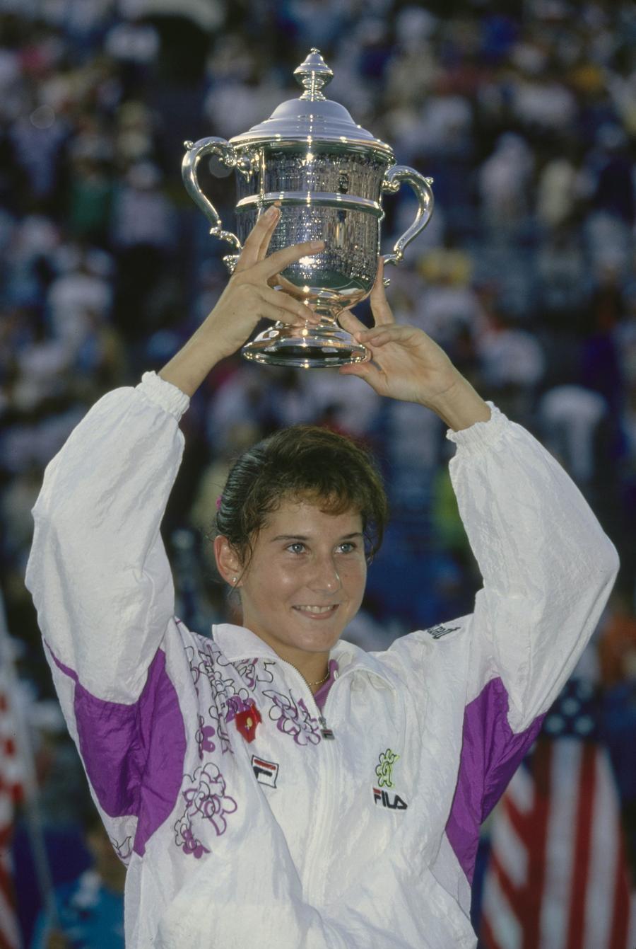 Monica Seles // FOTO: Guliver/GettyImages Înainte de US Open, Novak Djokovic plănuiește o mutare surpriză: vrea să fie antrenat de o jucătoare legendară