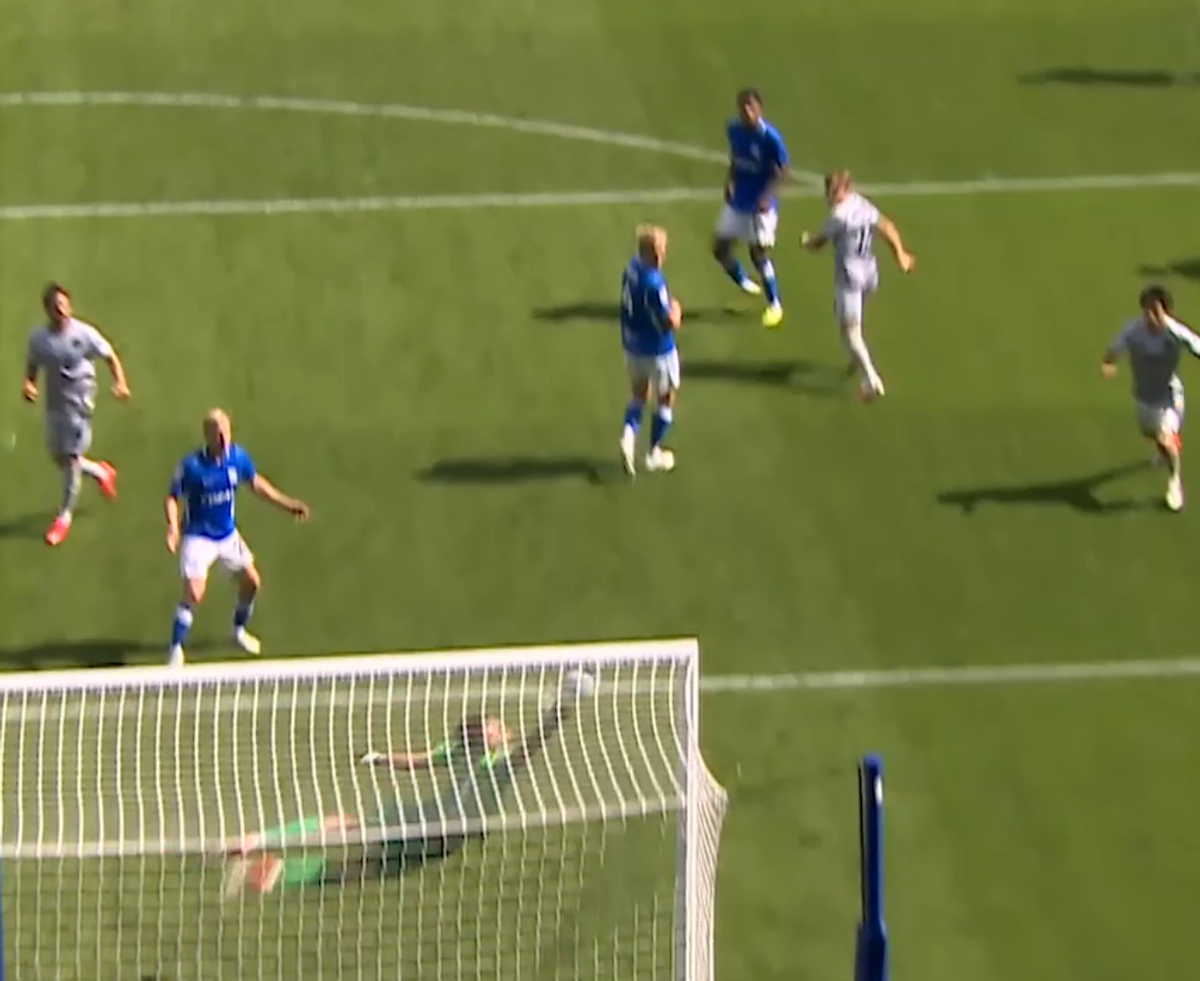 Dom Ballard, gol spectaculos în Birmingham -Bristol City