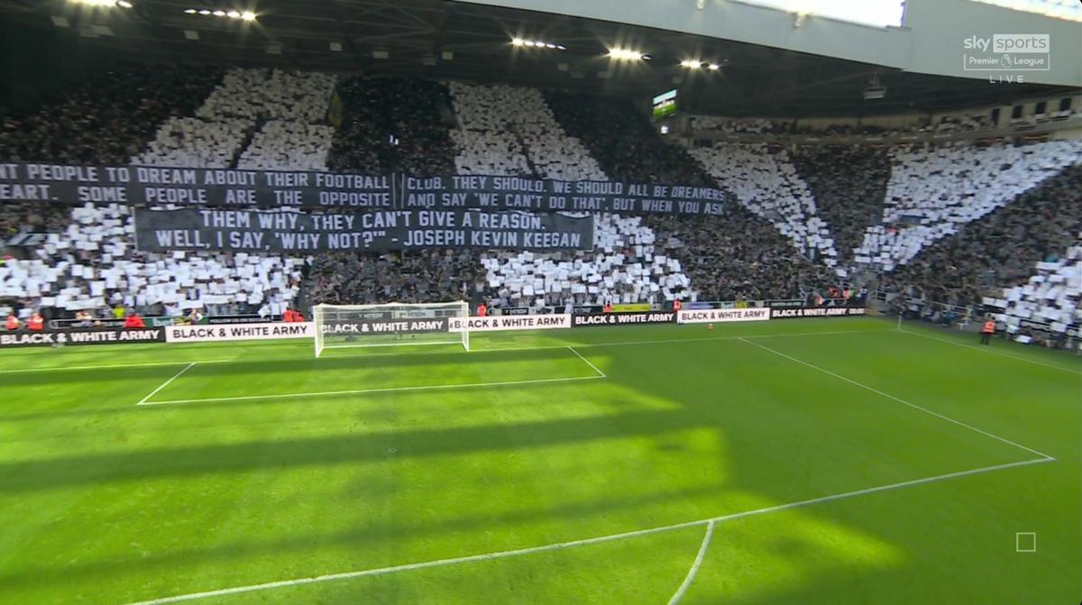 Imagini înainte de Newcastle - Liverpool