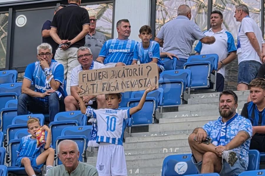 Mesaj apărut la Craiova - Voluntari// foto: Robert Vîrdol (GSP) Craiova, victorie fără emoții cu Voluntari: 3 penalty-uri în Bănie. Clasamentul din Superliga