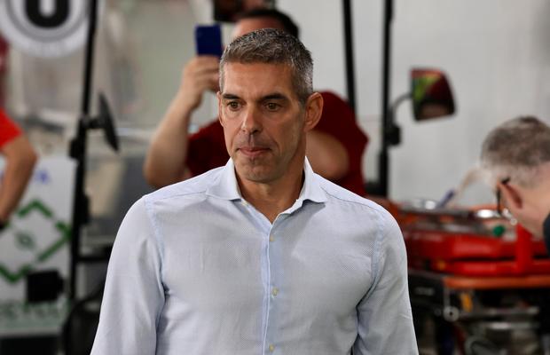 „Poate antrenorul își pune și el o întrebare” » Schimbarea de la Dinamo care dă de gândit