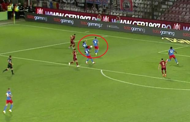 Controversa primei reprize la CFR Cluj - FCSB: „Penalty!” vs „Nici vorbă!”