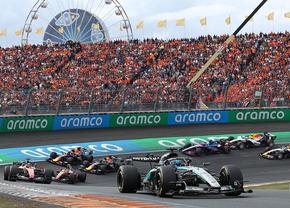 Marele Premiu de Formula 1 al Olandei » Ultimele tururi pe Zandvoort. Liderul se distanțează
