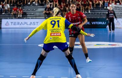 Gloria Bistrița, al 3-lea trofeu al anului! În TeraPlast Arena, trupa lui Carlos Viver a câștigat SuperCupa României